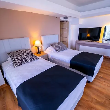 Hotel Club Beyy 4*